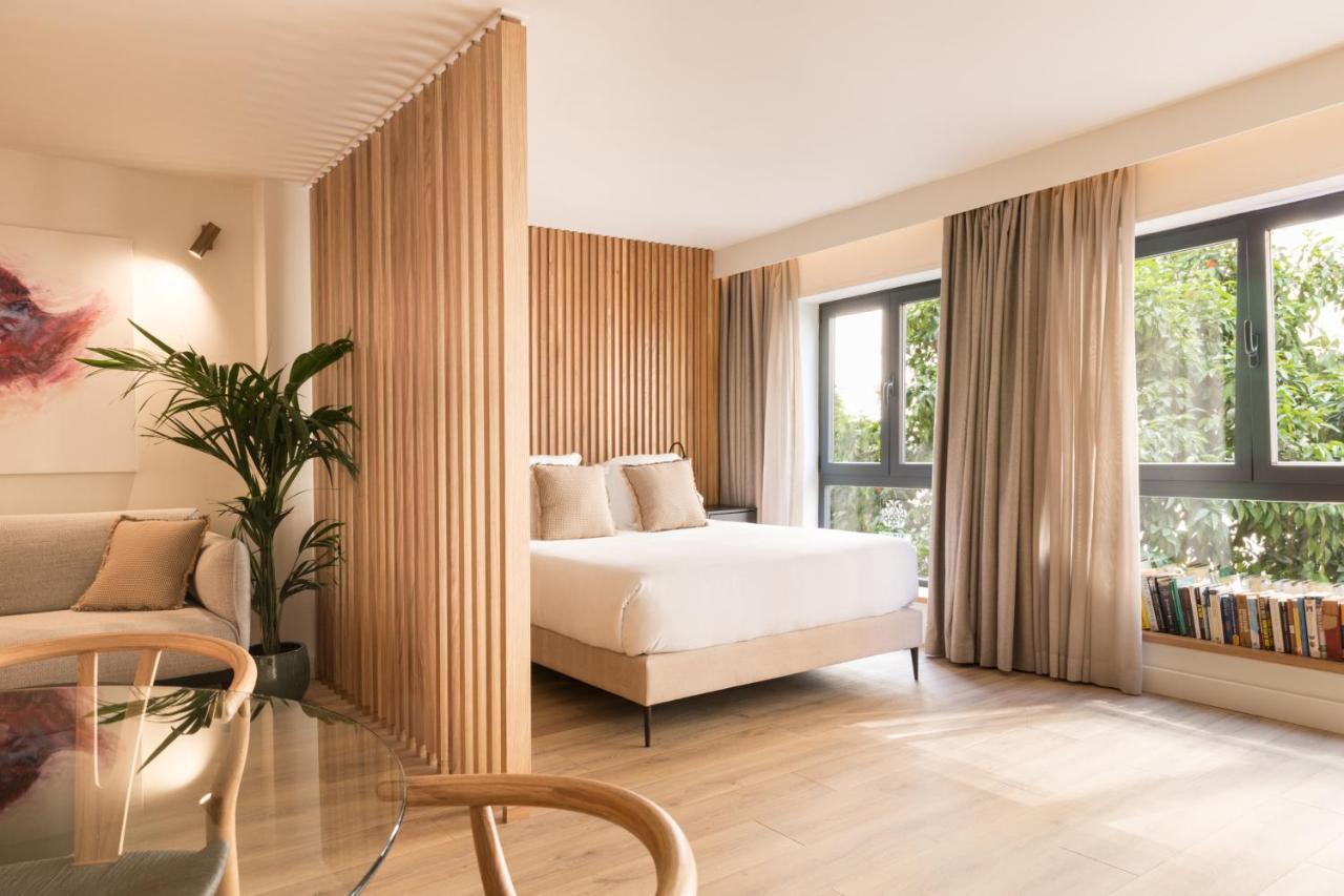 Puerta Catedral Suites เซบีญา ภายนอก รูปภาพ